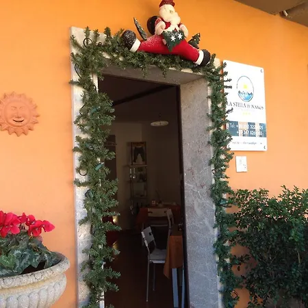 Bed & Breakfast La Stella Di Naxos 3*